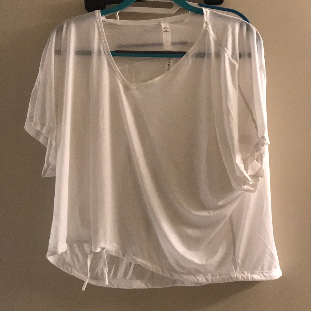 Lulu lemon workout shirt